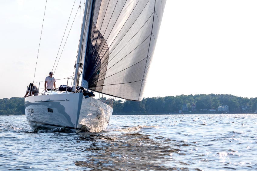 code 10 sailboat